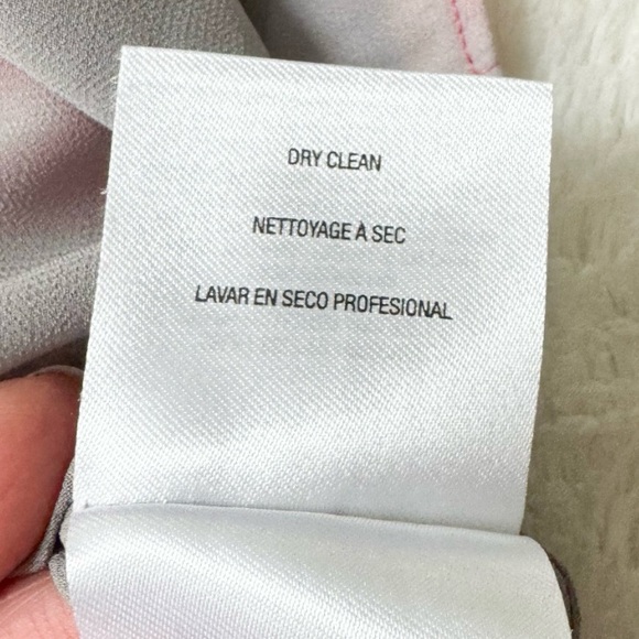 T Tahari | Grey/Pink Watercolor Print Layered Roll-Tab Button Down Blouse - Picture 14 of 16